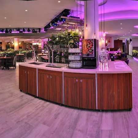 Vakantiehotel Der Brabander Апартаменти Вінтерберг